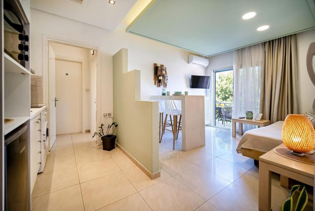 Central Thassos Apartment 3 エクステリア 写真